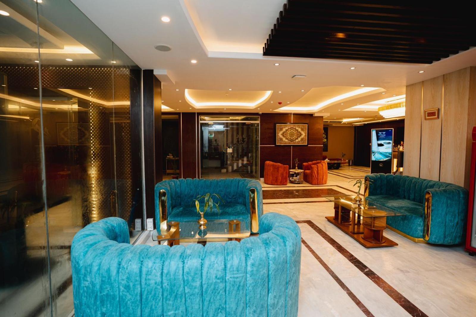 Royal Raj Hotel Rajshahi Esterno foto