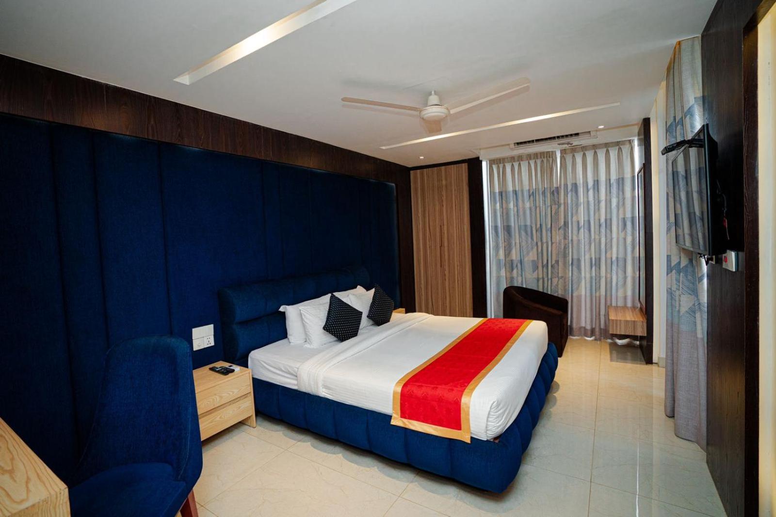 Royal Raj Hotel Rajshahi Esterno foto